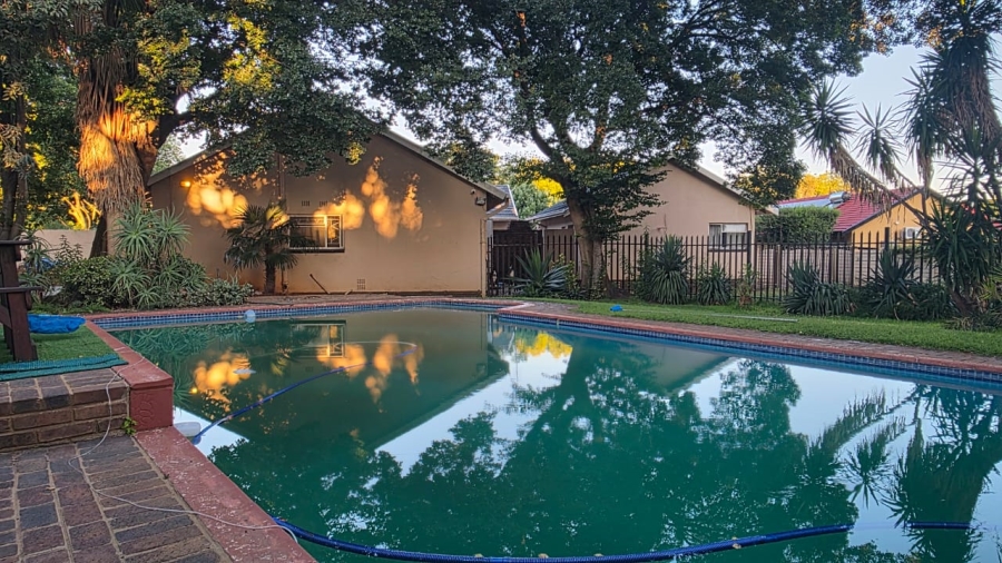 3 Bedroom Property for Sale in Flamwood North West